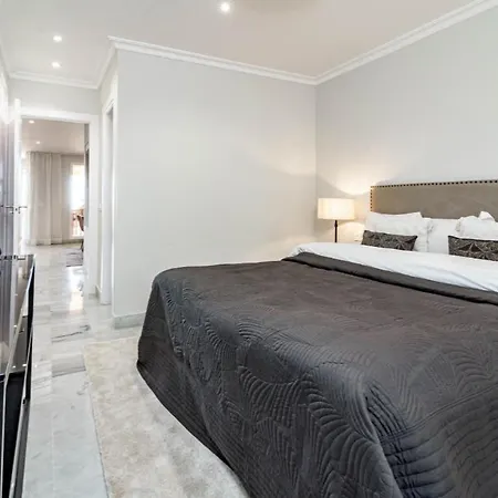 Sleek With Pool In - M36 * Marbella