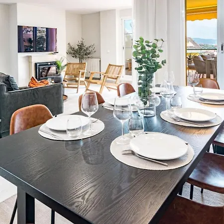Apartment Stunning With Pool In By Costarentals - M36